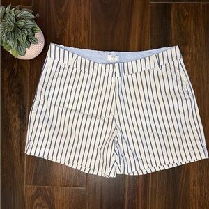 Crown & Ivy Women’s Shorts, size 10, Never worn